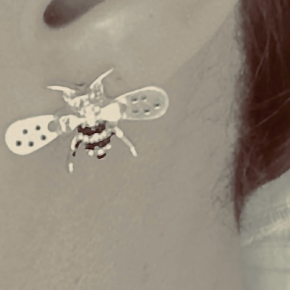 Holographic Winged Bee~ Polka Dot 3D Mobile Bumblebee Honeybee Funky Quirky Stud - Picture 9 of 16